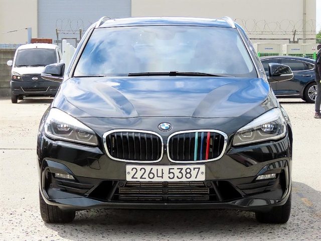 2020 BMW 2 Series 액티브 투어러 (F45) 어드밴티지
