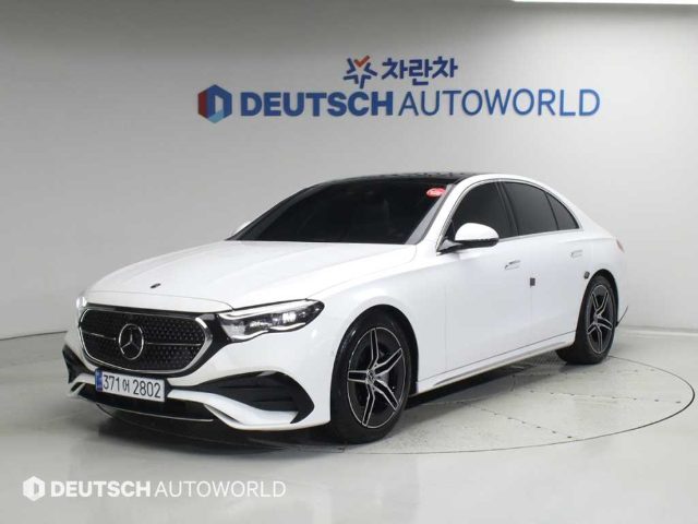 2026 Mercedes-Benz E-Class W214 E300 4MATIC 익스클루시브