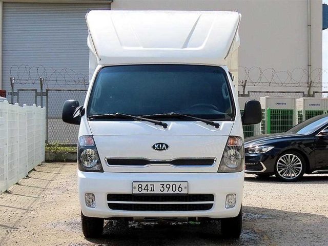 2018 Kia Bongo 3 1.0톤/킹캡/초장축/ (CRDi) 워크스루밴