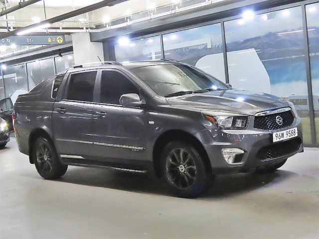 2015 KG Mobility Korando Sports 디젤 4WD 익스트림