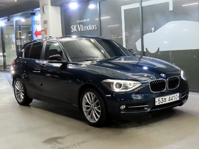 2014 BMW 1 Series (F20) 118d 스포츠