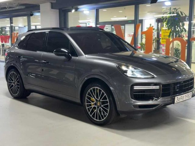 2020 Porsche Cayenne (PO536) 4.0 터보