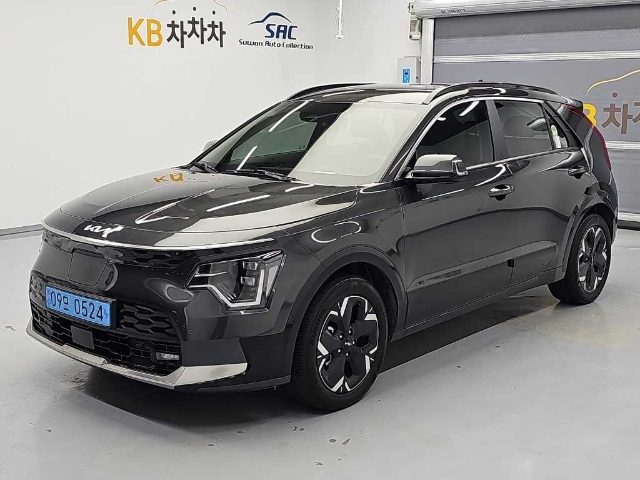 2023 Kia Niro 어스