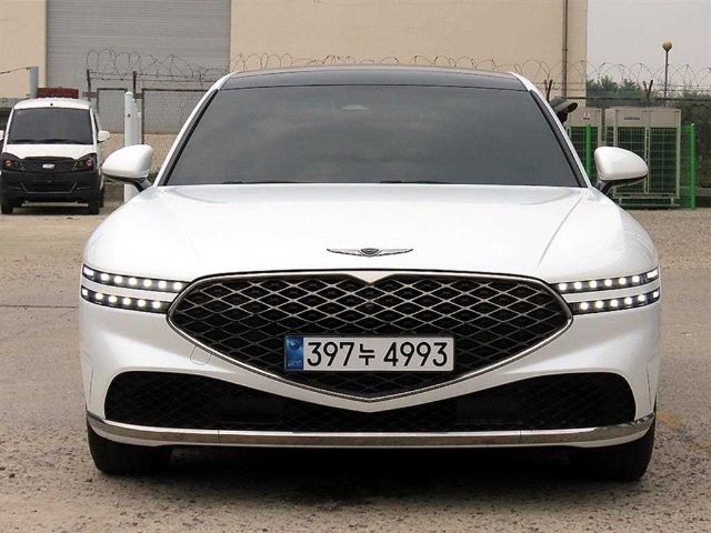 2025 Genesis G90 (RS4) 3.5T GDI e-S/C AWD
