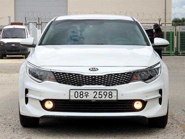 2016 Kia K5 2세대 MX 2.0 LPI 프레스티지