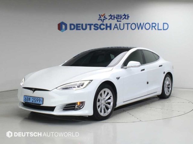 2020 Tesla Model S 롱 레인지