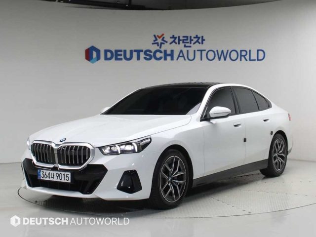 2026 BMW 5 Series (G60) 520i M 스포츠