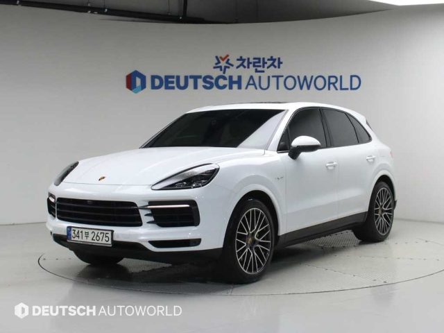 2021 Porsche Cayenne (PO536) 3.0 E-하이브리드