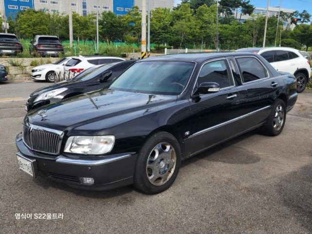 2005 Hyundai Equus VL450 (LIMOUSINE)