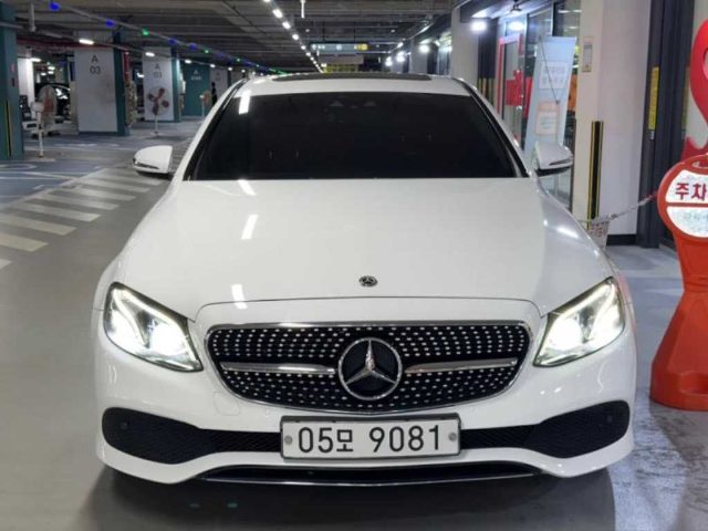 2018 Mercedes-Benz E-Class W213 E220d 아방가르드