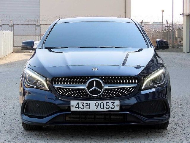 2018 Mercedes-Benz CLA CLA 220 AMG LINE