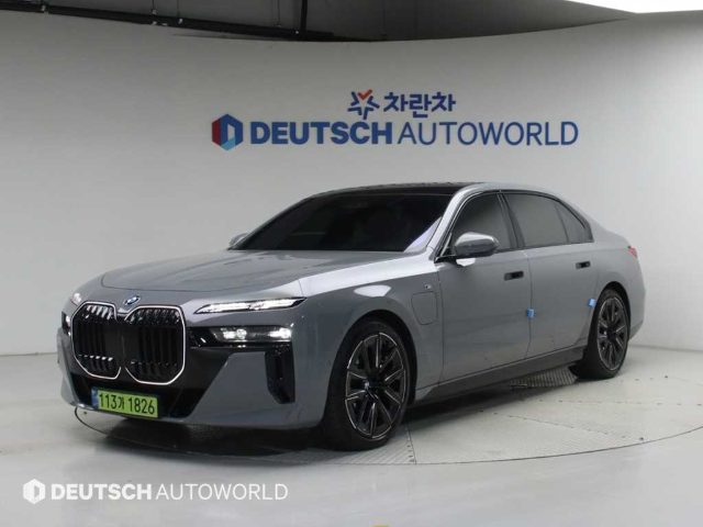 2025 BMW 7 Series (G70) 750e xDrive M 스포츠