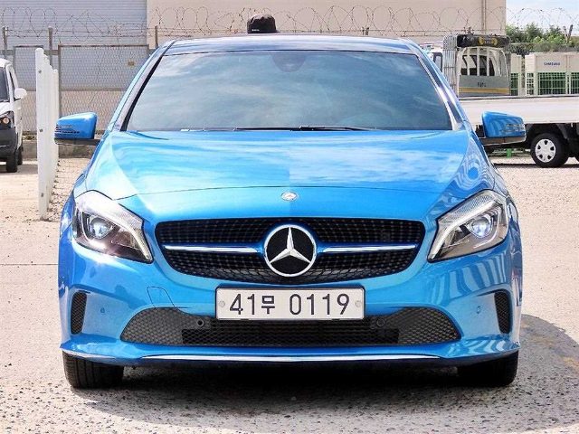 2017 Mercedes-Benz A-Class W176 A200