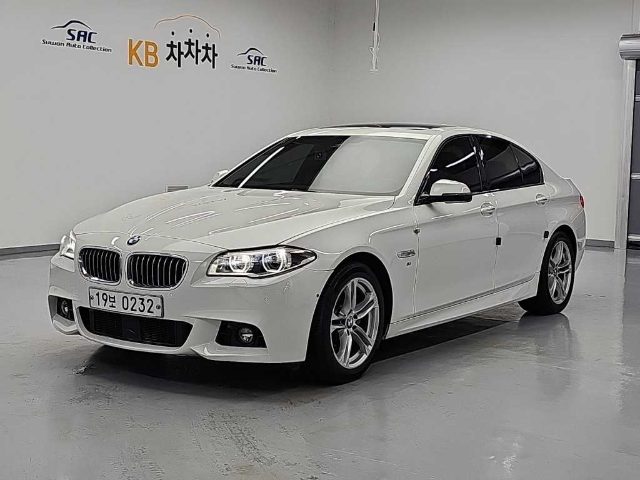 2016 BMW 5 Series (F10) 528i M 에어로 다이나믹
