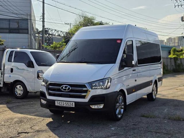 2023 Hyundai Solati 럭셔리 15인승