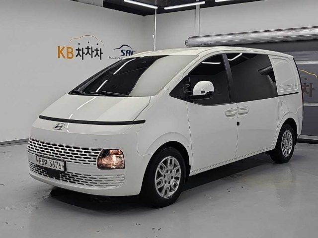 2021 Hyundai Staria 2WD 디젤 카고 모던 5인승