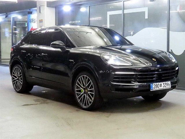 2020 Porsche Cayenne (PO536) 3.0 E-하이브리드 쿠페