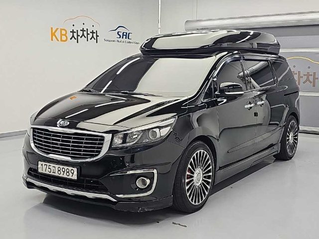 2015 Kia Carnival 디젤 9인승 하이리무진 프레스티지