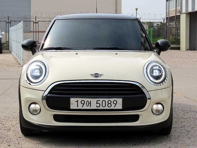 2019 MINI Cooper 5도어 기본형