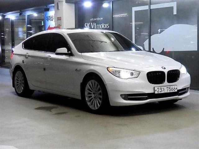 2013 BMW 5 Series GT (F07) GT