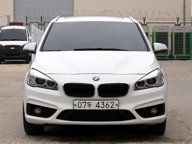 2017 BMW 2 Series 액티브 투어러 (F45) 조이
