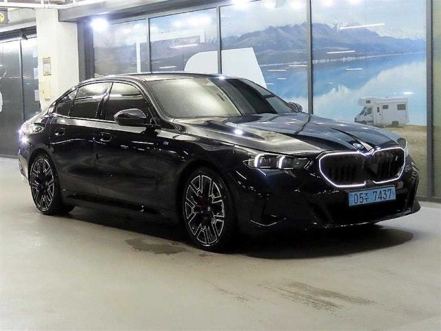 2023 BMW i5 eDrive 40 M 스포츠 프로