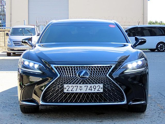 2018 Lexus LS500h 3.5 럭셔리 AWD