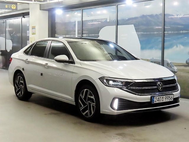2024 Volkswagen Jetta 1.5 TSI 프레스티지