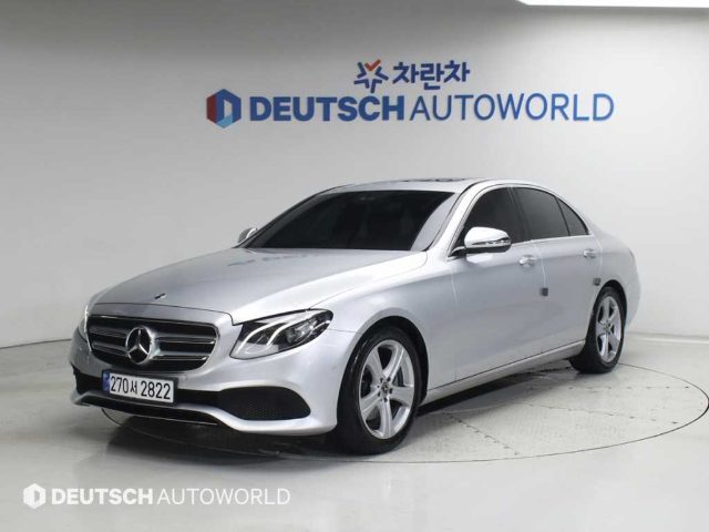 2017 Mercedes-Benz E-Class W213 E200 아방가르드