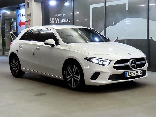 2022 Mercedes-Benz A-Class W177 A220 해치백