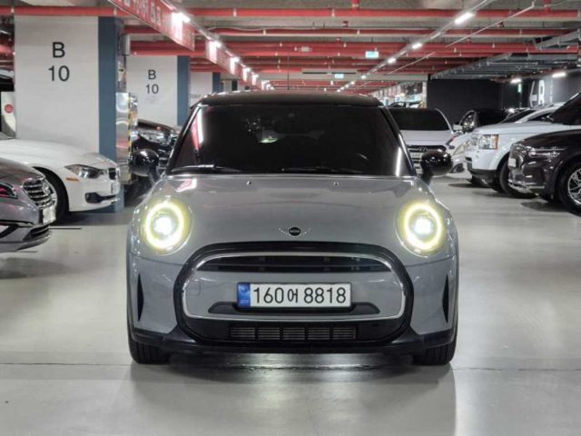 2021 MINI Cooper 5도어 클래식 플러스 런치팩 3세대