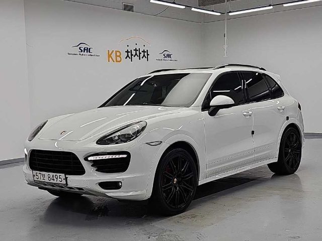 2013 Porsche Cayenne 4.8 GTS
