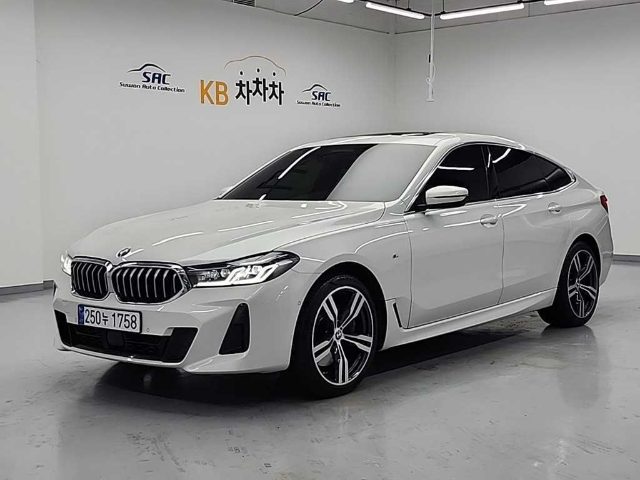 2022 BMW 6 Series GT (G32) 640I XDRIVE M 스포츠