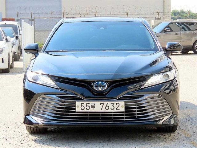 2017 Toyota Camry (XV70) 2.5 하이브리드 XLE