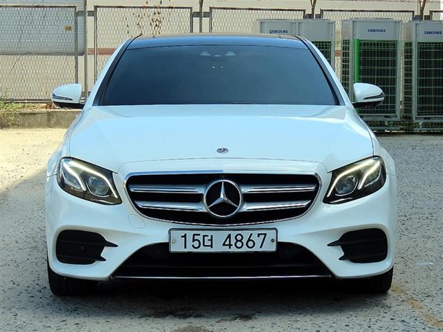 2018 Mercedes-Benz E-Class W213 E300 AMG LINE