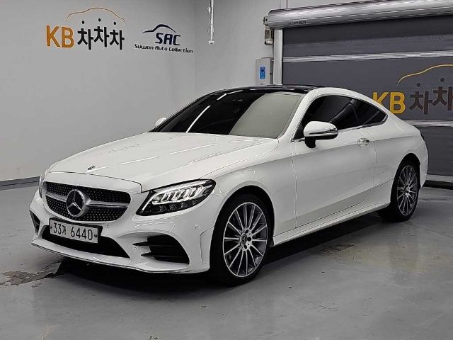 2019 Mercedes-Benz C-Class W205 C220 d 4MATIC 쿠페