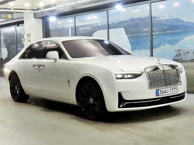 2025 Rolls-Royce Ghost 2세대 6.7 SWB
