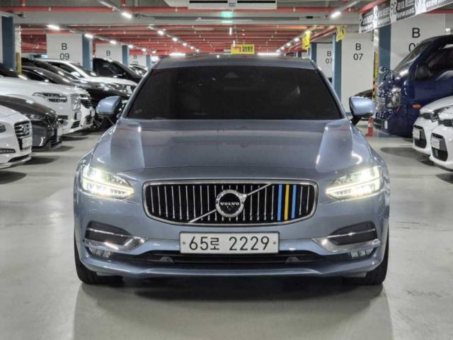 2019 Volvo S90 T5 인스크립션