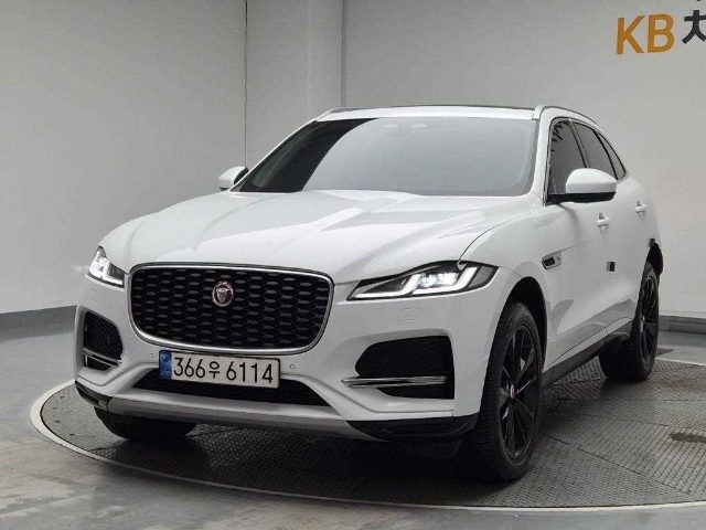 2023 Jaguar F-PACE P 250 SE