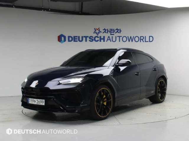 2023 Lamborghini Urus 4.0 V8 S
