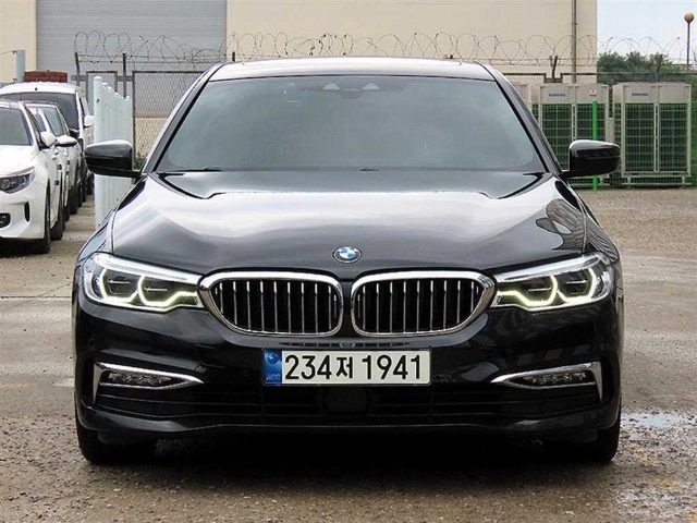 2018 BMW 5 Series (G30) 530i 럭셔리 플러스