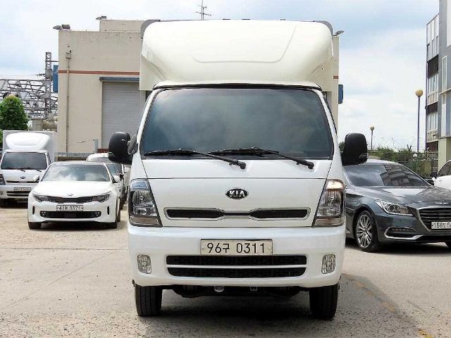 2020 Kia Bongo 3 수동식 1.2톤/킹캡/초장축 윙바디