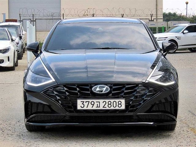 2022 Hyundai Sonata (DN8) 2.0 프리미엄 플러스