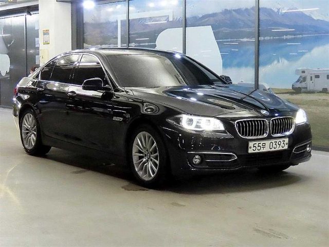 2016 BMW 5 Series (F10) 520d M 에어로다이나믹