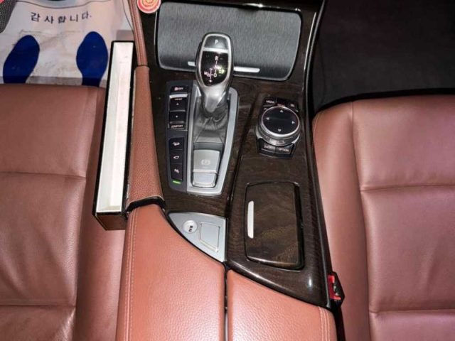 2014 BMW 5 Series (F10) 528i xDrive