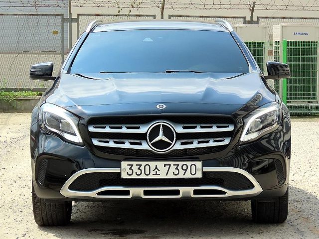 2017 Mercedes-Benz GLA X156 GLA220