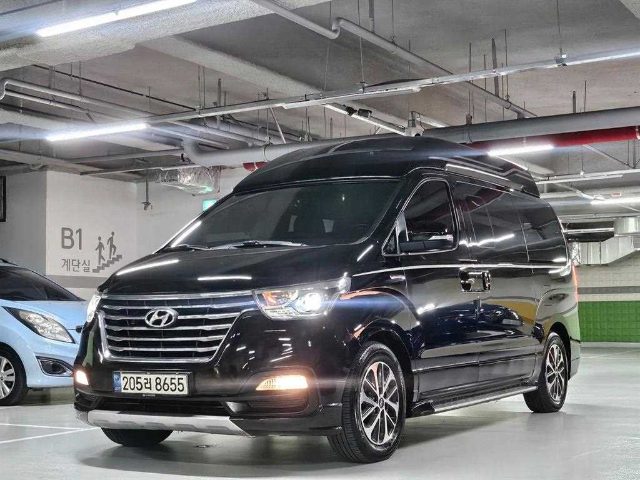 2018 Hyundai Starex 2WD 리무진 6인승 익스클루시브