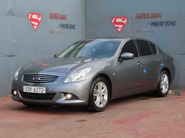 2011 Infiniti G25 세단 프리미엄