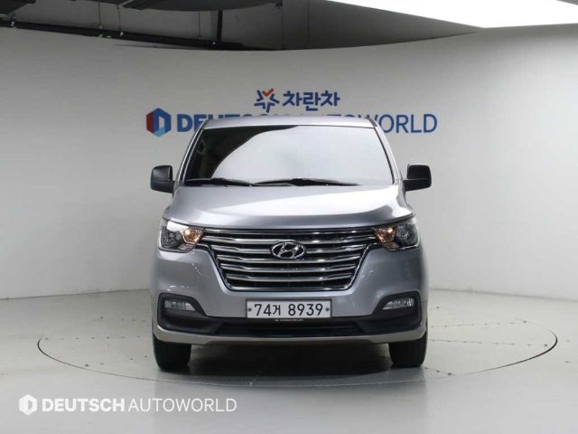 2020 Hyundai Starex 4WD 웨건 11인승 모던