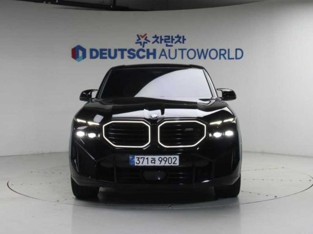2025 BMW XM (G09) 4.4 V8 PHEV 하이글로스 쉐도우 라인